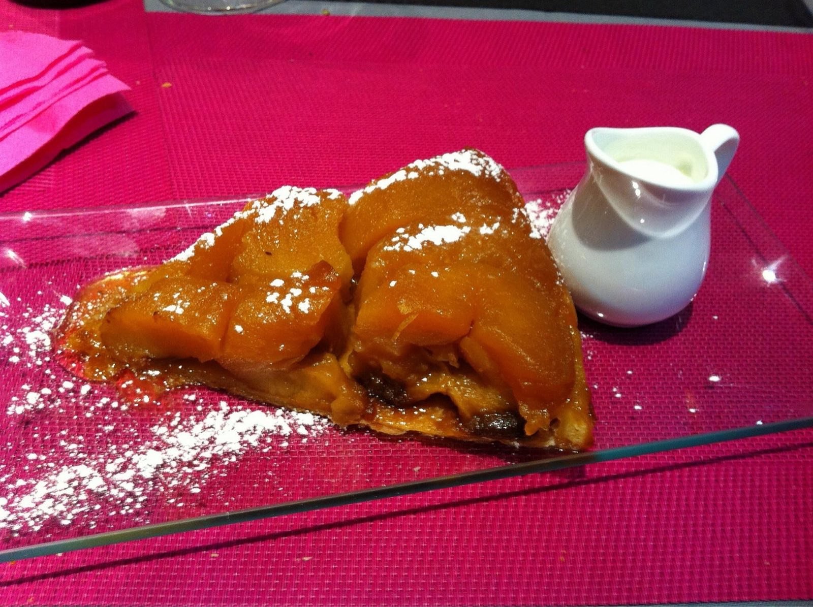 Tarta tatin de poma amb gerra de crema
